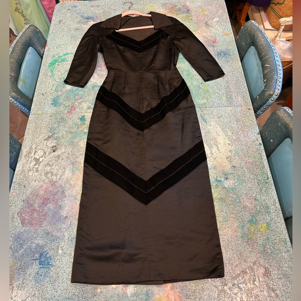 CLASSIC Mid Century Pin-up Black Dress